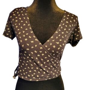 Brandy Melville wrap top black floral